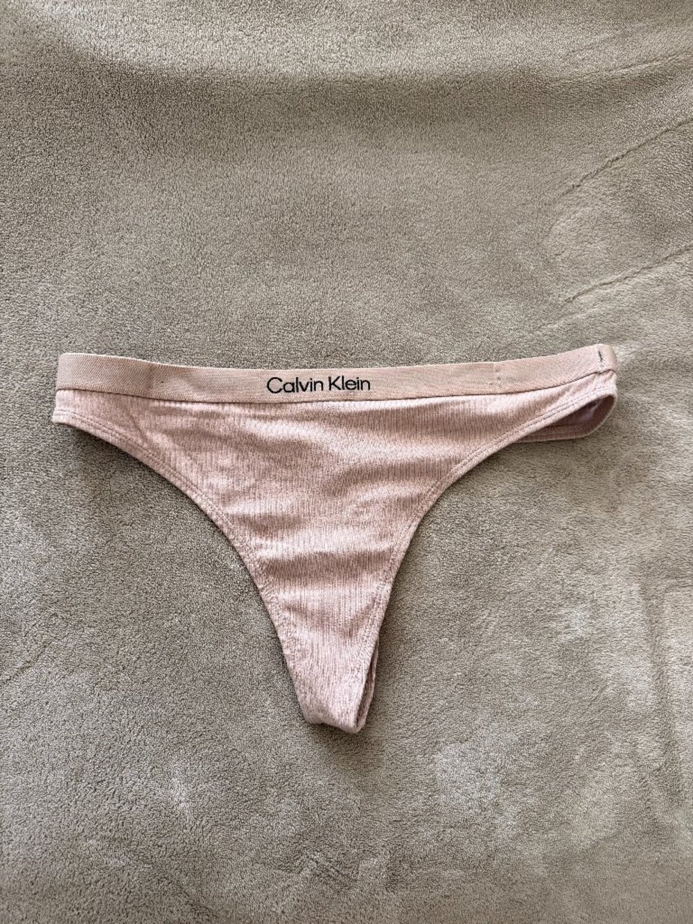 Stylish ribbe coton nude thong, sise S